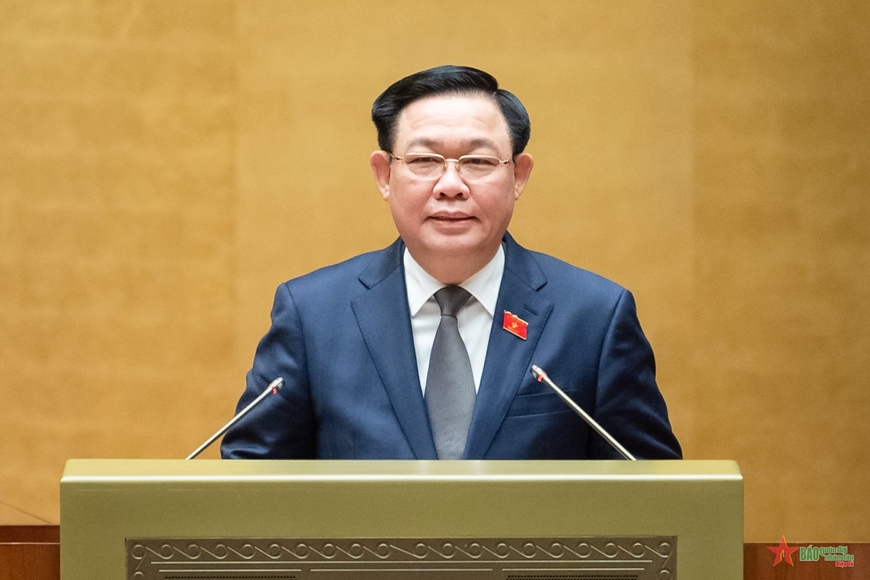<a title="Báo Quân đội nhân dân | Tin tức quân đội, quốc phòng | Bảo vệ Tổ quốc" style="text-align:center;" href="https://www.qdnd.vn"><img src="https://file3.qdnd.vn/data/images/0/2021/08/11/linh/bannerv2.png" class="vllogo"></a>