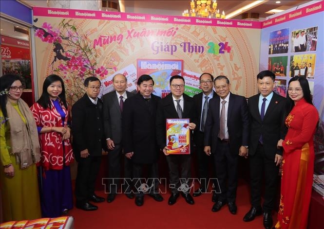 <a title='Báo Quân đội nhân dân | Tin tức quân đội, quốc phòng | Bảo vệ Tổ quốc' style='text-align:center;' href='https://www.qdnd.vn'><img src='https://file3.qdnd.vn/data/images/0/2021/08/11/linh/bannerv2.png' class='vllogo'></a>