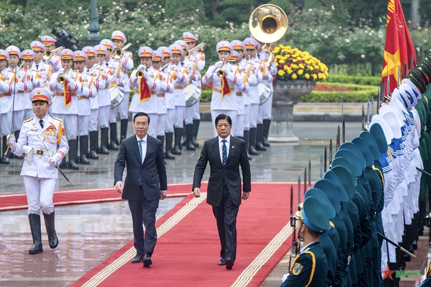 <a title="Báo Quân đội nhân dân | Tin tức quân đội, quốc phòng | Bảo vệ Tổ quốc" style="text-align:center;" href="https://www.qdnd.vn"><img src="https://file3.qdnd.vn/data/images/0/2021/08/11/linh/bannerv2.png" class="vllogo"></a>