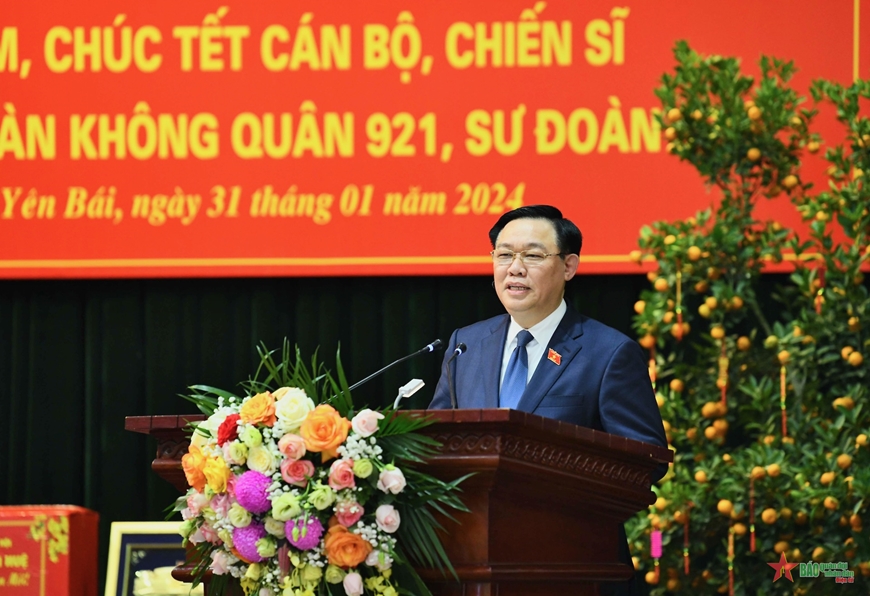 <a title="Báo Quân đội nhân dân | Tin tức quân đội, quốc phòng | Bảo vệ Tổ quốc" style="text-align:center;" href="https://www.qdnd.vn"><img src="https://file3.qdnd.vn/data/images/0/2021/08/11/linh/bannerv2.png" class="vllogo"></a>
