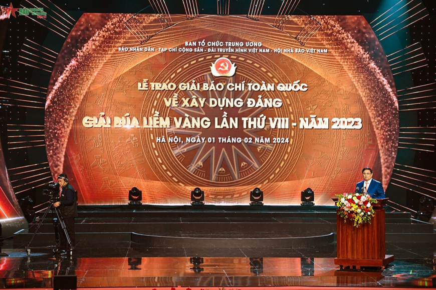 <a title="Báo Quân đội nhân dân | Tin tức quân đội, quốc phòng | Bảo vệ Tổ quốc" style="text-align:center;" href="https://www.qdnd.vn"><img src="https://file3.qdnd.vn/data/images/0/2021/08/11/linh/bannerv2.png" class="vllogo"></a>