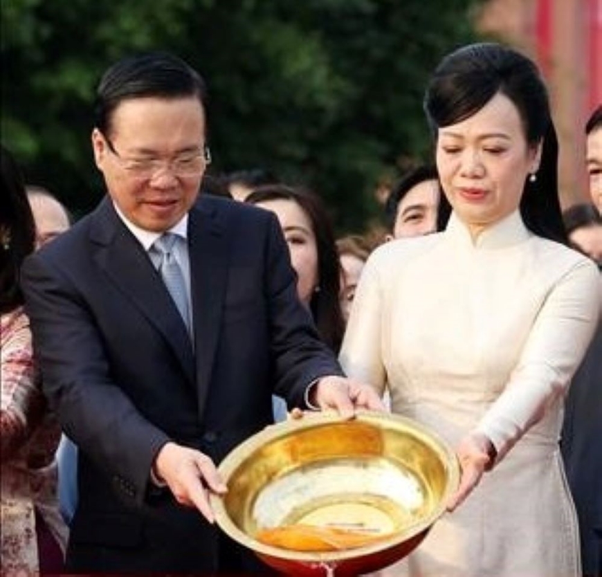 <a title="Báo Quân đội nhân dân | Tin tức quân đội, quốc phòng | Bảo vệ Tổ quốc" style="text-align:center;" href="https://www.qdnd.vn"><img src="https://file3.qdnd.vn/data/images/0/2021/08/11/linh/bannerv2.png" class="vllogo"></a>
