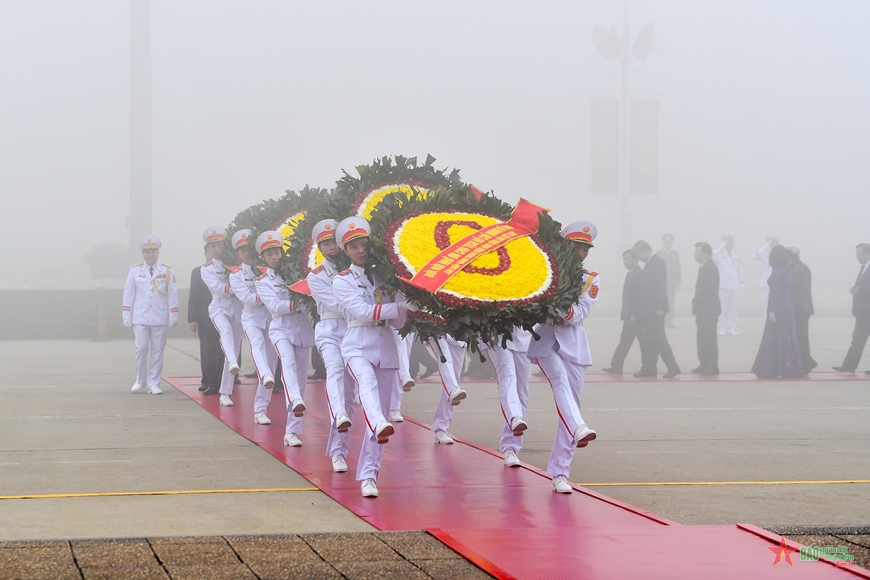 <a title="Báo Quân đội nhân dân | Tin tức quân đội, quốc phòng | Bảo vệ Tổ quốc" style="text-align:center;" href="https://www.qdnd.vn"><img src="https://file3.qdnd.vn/data/images/0/2021/08/11/linh/bannerv2.png" class="vllogo"></a>