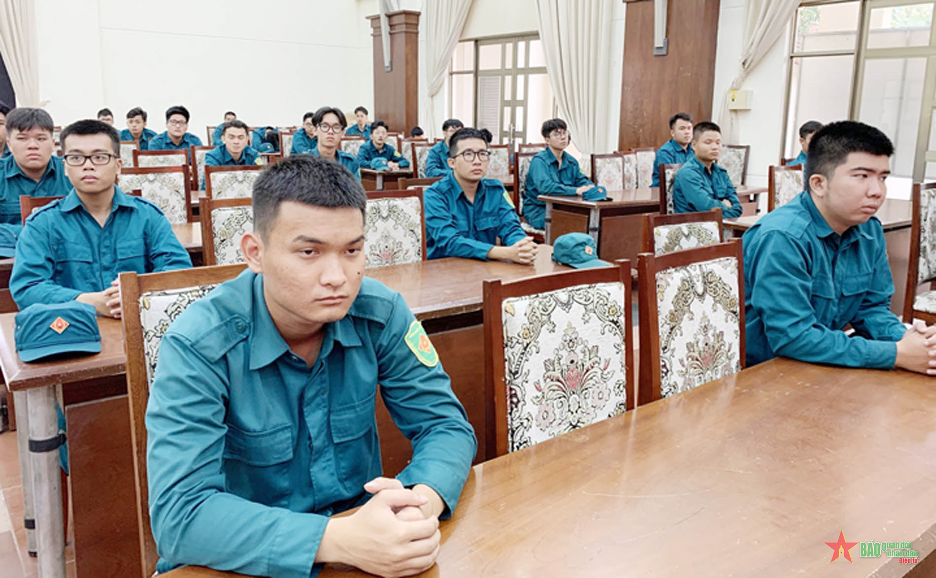 Bộ tư lệnh Thành phố Hồ Chí Minh khai mạc khóa huấn luyện nâng cao đại đội dân quân thường trực