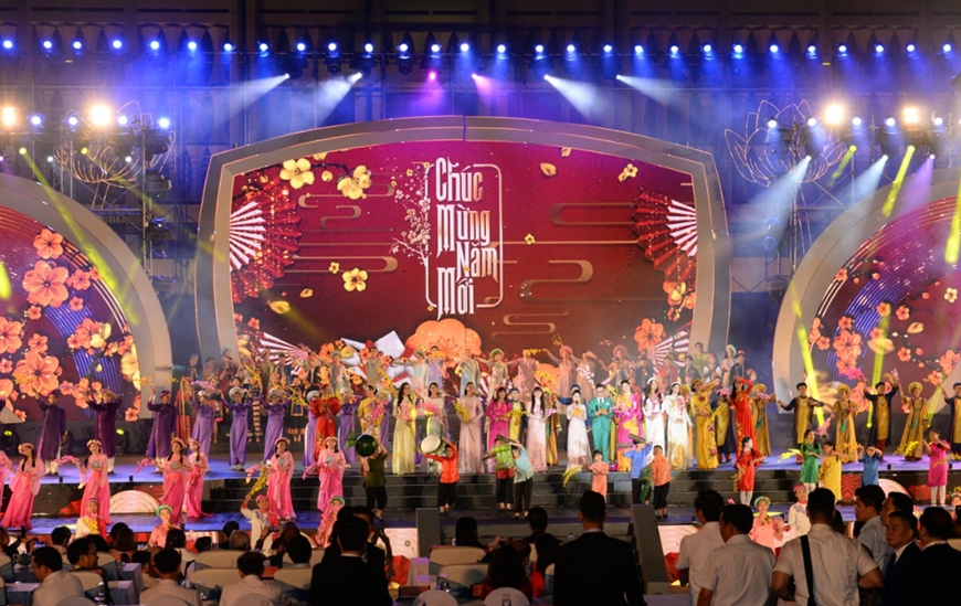 <a title="Báo Quân đội nhân dân | Tin tức quân đội, quốc phòng | Bảo vệ Tổ quốc" style="text-align:center;" href="https://www.qdnd.vn"><img src="https://file3.qdnd.vn/data/images/0/2021/08/11/linh/bannerv2.png" class="vllogo"></a>