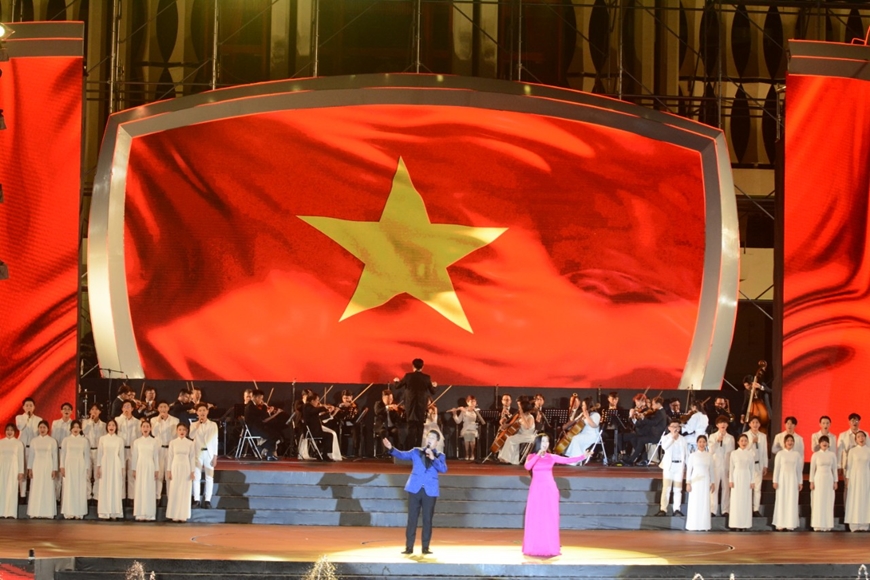 <a title="Báo Quân đội nhân dân | Tin tức quân đội, quốc phòng | Bảo vệ Tổ quốc" style="text-align:center;" href="https://www.qdnd.vn"><img src="https://file3.qdnd.vn/data/images/0/2021/08/11/linh/bannerv2.png" class="vllogo"></a>