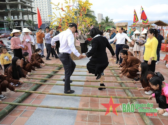 Đà Nẵng: Nhiều hoạt động thu hút du lịch Tết Nguyên đán Giáp Thìn 2024