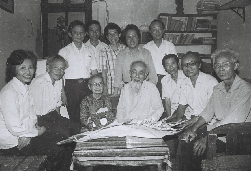 <a title="Báo Quân đội nhân dân | Tin tức quân đội, quốc phòng | Bảo vệ Tổ quốc" style="text-align:center;" href="https://www.qdnd.vn"><img src="https://file3.qdnd.vn/data/images/0/2021/08/11/linh/bannerv2.png" class="vllogo"></a>