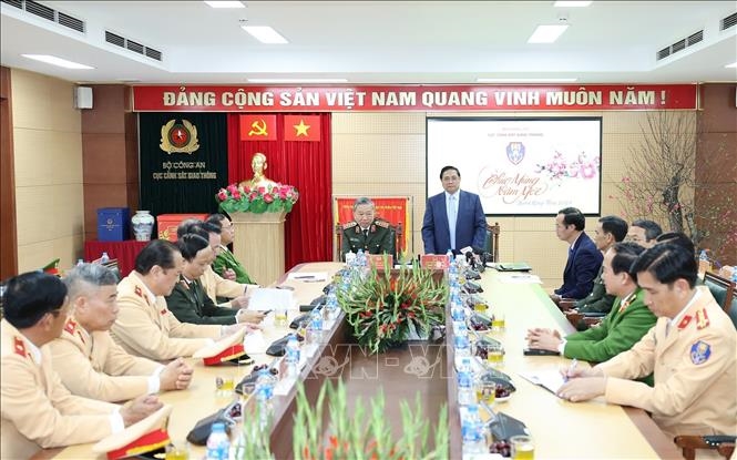 <a title="Báo Quân đội nhân dân | Tin tức quân đội, quốc phòng | Bảo vệ Tổ quốc" style="text-align:center;" href="https://www.qdnd.vn"><img src="https://file3.qdnd.vn/data/images/0/2021/08/11/linh/bannerv2.png" class="vllogo"></a>