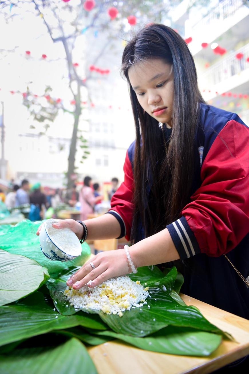 <a title="Báo Quân đội nhân dân | Tin tức quân đội, quốc phòng | Bảo vệ Tổ quốc" style="text-align:center;" href="https://www.qdnd.vn"><img src="https://file3.qdnd.vn/data/images/0/2021/08/11/linh/bannerv2.png" class="vllogo"></a>