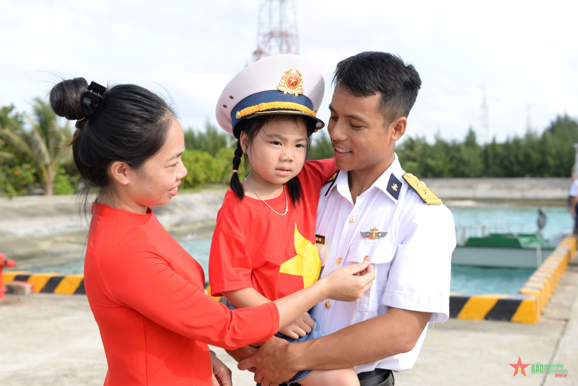 Vững chãi Trường Sa – Bài 1: Trái tim của Biển Đông