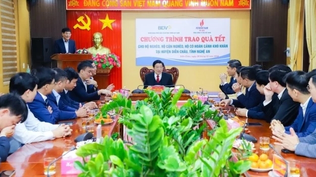 <a title='Báo Quân đội nhân dân | Tin tức quân đội, quốc phòng | Bảo vệ Tổ quốc' style='text-align:center;' href='https://www.qdnd.vn'><img src='https://file.qdnd.vn/data/images/0/2024/02/07/upload_2089/bannercmnm.jpg' class='vllogo'></a>