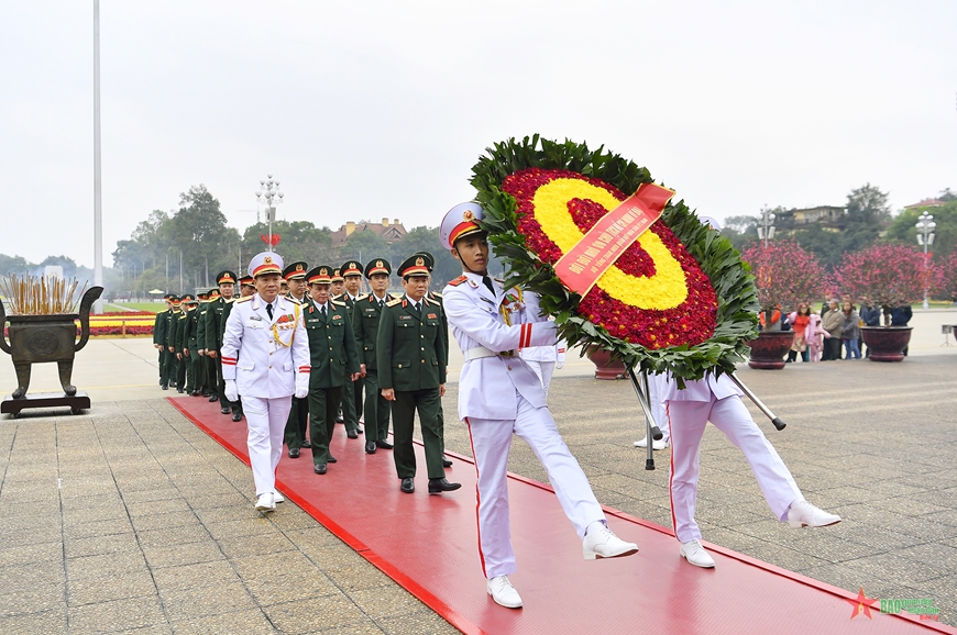 View - 	Thượng tướng Nguyễn Tân Cương viếng Chủ tịch Hồ Chí Minh