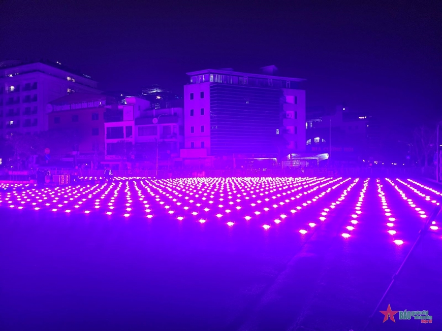 Mãn nhãn với màn trình diễn tại lễ hội ánh sáng nghệ thuật Hà Nội

