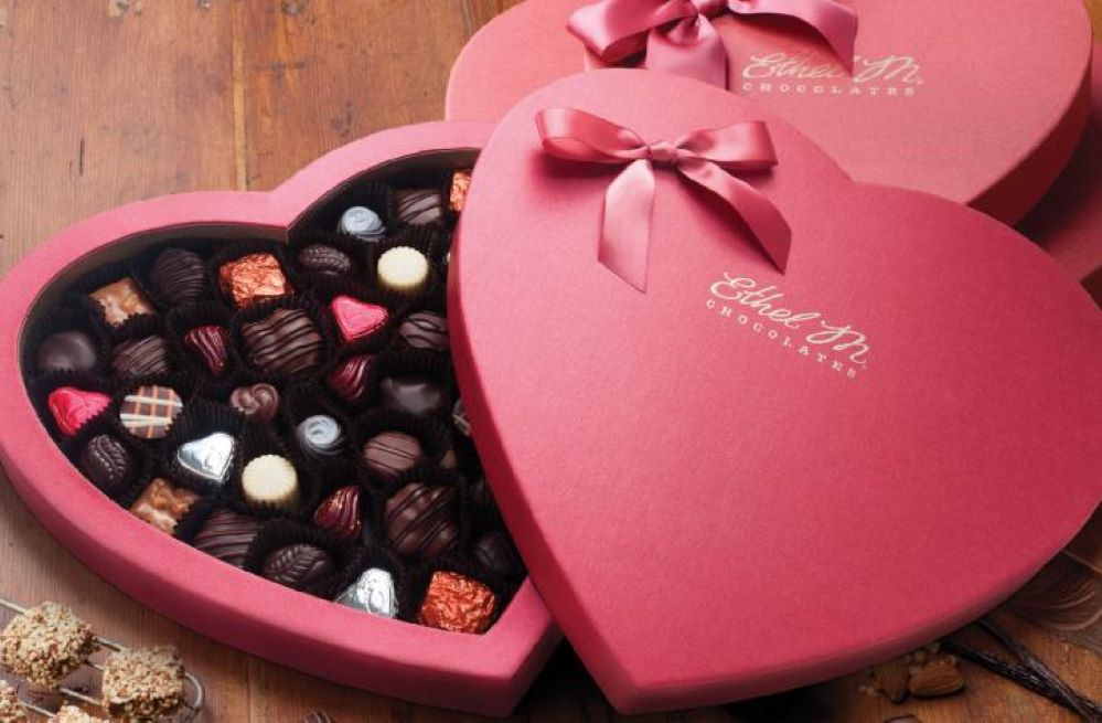 Qùa tặng socola valentine dành cho bạn trai | Tú Anh Chocolate