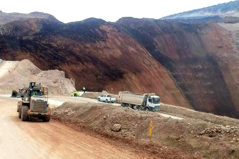 Lở đất tại mỏ vàng ở Thổ Nhĩ Kỳ, 9 người mất tích