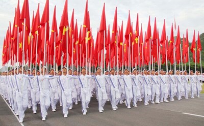 Gallery - 	Tự hào tiến bước dưới lá cờ vinh quang của Đảng