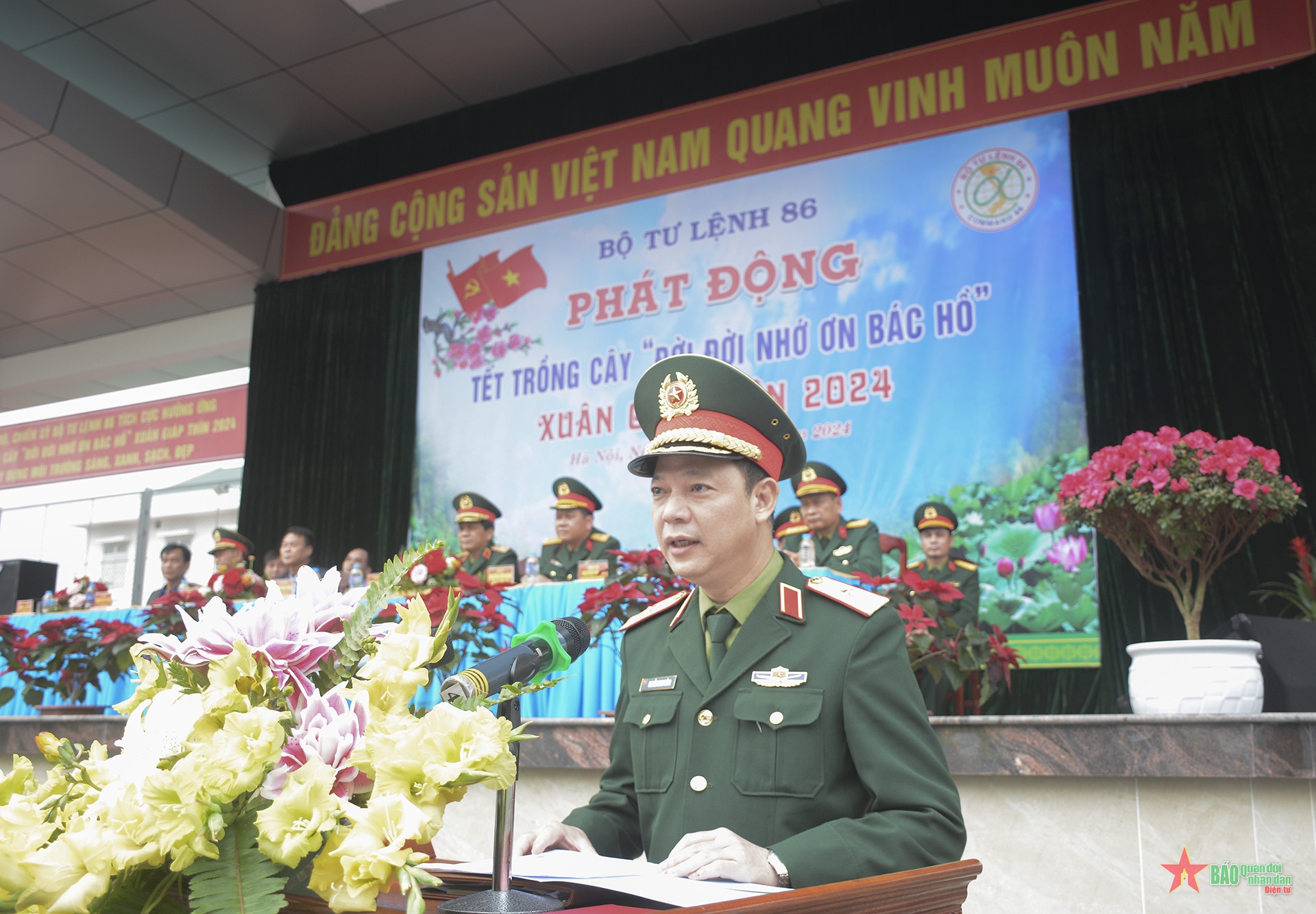 Nhấn vào ảnh để phóng to <a title="Báo Quân đội nhân dân | Tin tức quân đội, quốc phòng | Bảo vệ Tổ quốc" style="text-align:center;" href="https://www.qdnd.vn"><img src="https://file3.qdnd.vn/data/images/0/2021/08/11/linh/bannerv2.png?w=1130" class="vllogo"></a>