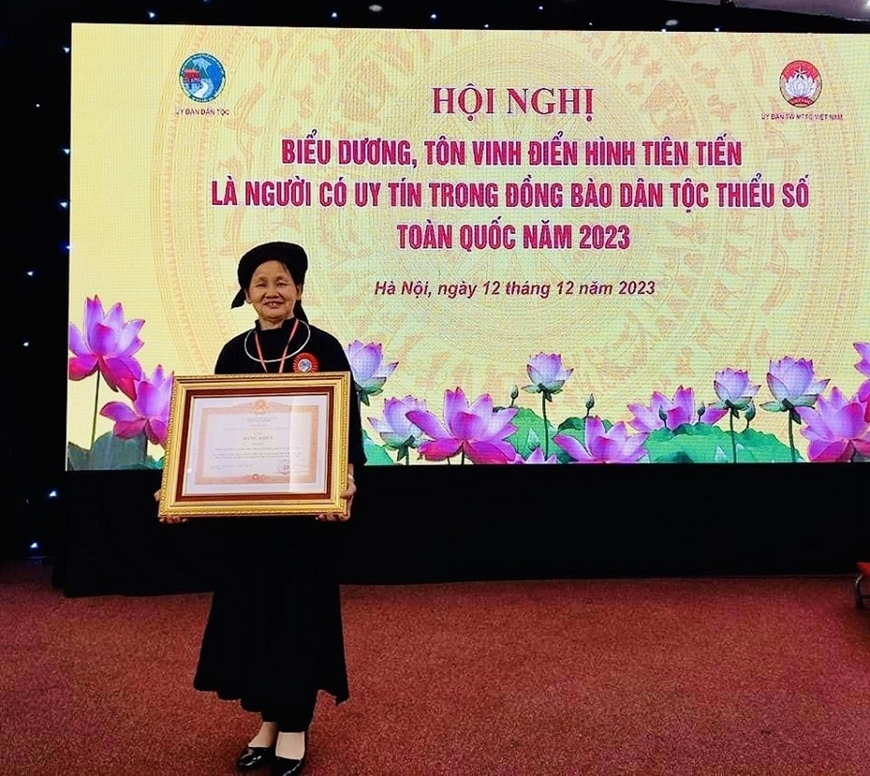 <a title="Báo Quân đội nhân dân | Tin tức quân đội, quốc phòng | Bảo vệ Tổ quốc" style="text-align:center;" href="https://www.qdnd.vn"><img src="https://file3.qdnd.vn/data/images/0/2021/08/11/linh/bannerv2.png" class="vllogo"></a>