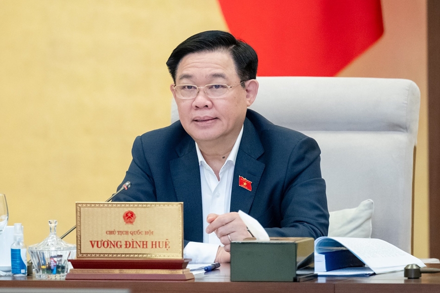 <a title="Báo Quân đội nhân dân | Tin tức quân đội, quốc phòng | Bảo vệ Tổ quốc" style="text-align:center;" href="https://www.qdnd.vn"><img src="https://file3.qdnd.vn/data/images/0/2021/08/11/linh/bannerv2.png" class="vllogo"></a>