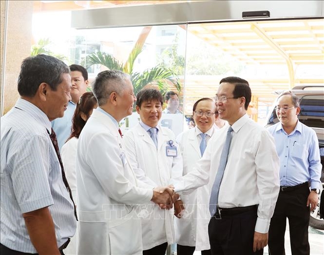 <a title="Báo Quân đội nhân dân | Tin tức quân đội, quốc phòng | Bảo vệ Tổ quốc" style="text-align:center;" href="https://www.qdnd.vn"><img src="https://file3.qdnd.vn/data/images/0/2021/08/11/linh/bannerv2.png" class="vllogo"></a>