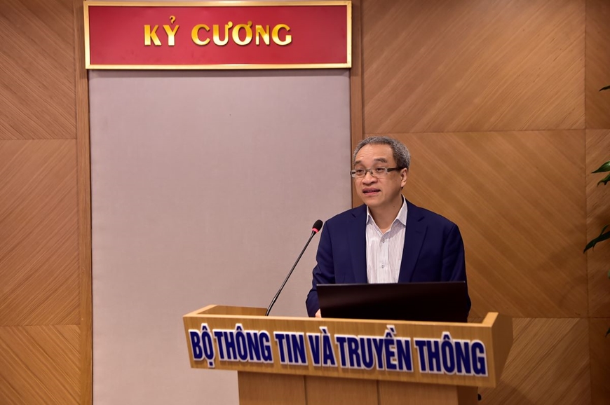 <a title="Báo Quân đội nhân dân | Tin tức quân đội, quốc phòng | Bảo vệ Tổ quốc" style="text-align:center;" href="https://www.qdnd.vn"><img src="https://file3.qdnd.vn/data/images/0/2021/08/11/linh/bannerv2.png" class="vllogo"></a>