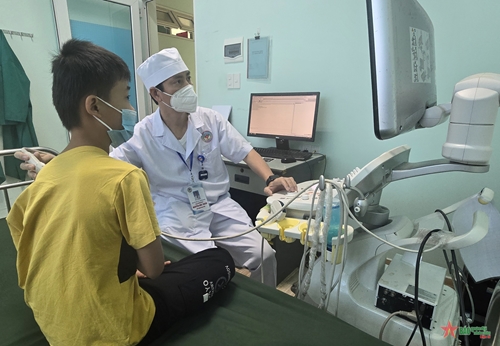 Bệnh viện Quân y 211 khám bệnh ngày thứ 7 vì sức khỏe của nhân dân