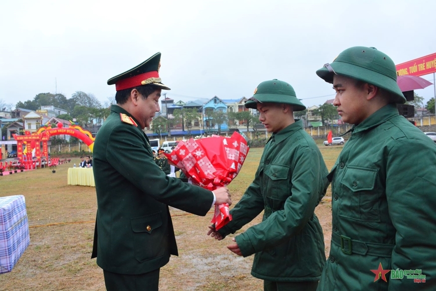 <a title="Báo Quân đội nhân dân | Tin tức quân đội, quốc phòng | Bảo vệ Tổ quốc" style="text-align:center;" data-cke-saved-href="https://www.qdnd.vn" href="https://www.qdnd.vn"><img data-cke-saved-src="https://file3.qdnd.vn/data/images/0/2021/08/11/linh/bannerv2.png" src="https://file3.qdnd.vn/data/images/0/2021/08/11/linh/bannerv2.png" class="vllogo"></a>