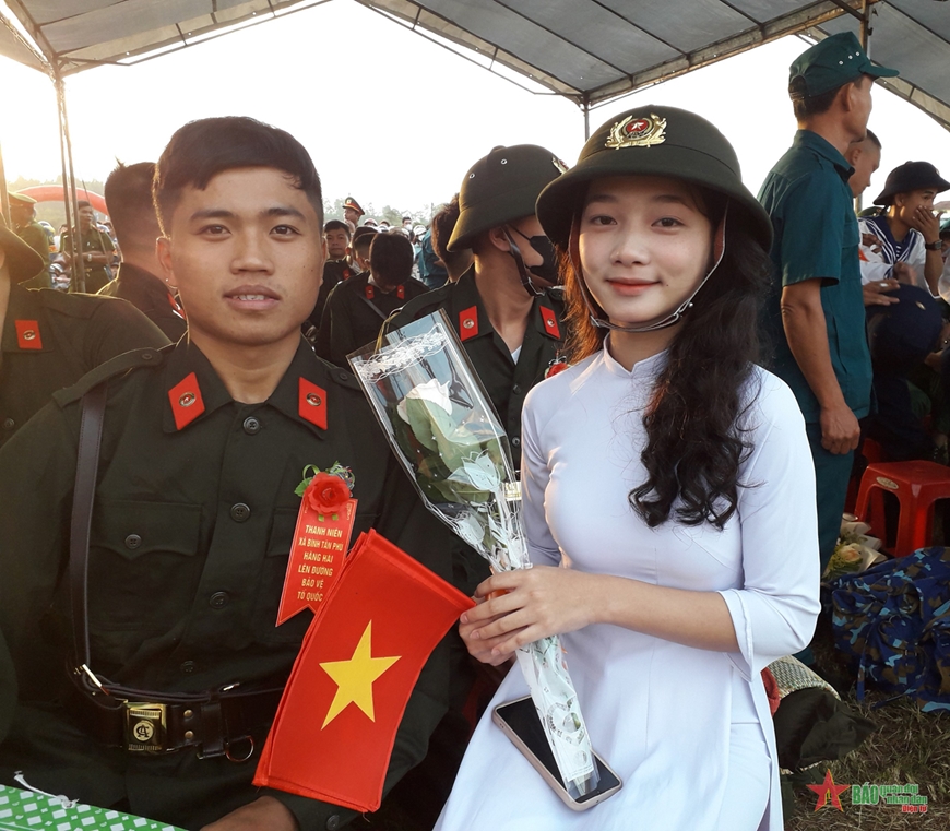 <a title="Báo Quân đội nhân dân | Tin tức quân đội, quốc phòng | Bảo vệ Tổ quốc" style="text-align:center;" data-cke-saved-href="https://www.qdnd.vn" href="https://www.qdnd.vn"><img data-cke-saved-src="https://file3.qdnd.vn/data/images/0/2021/08/11/linh/bannerv2.png" src="https://file3.qdnd.vn/data/images/0/2021/08/11/linh/bannerv2.png" class="vllogo"></a>