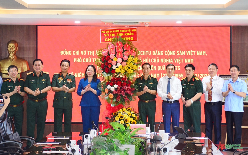 <a title="Báo Quân đội nhân dân | Tin tức quân đội, quốc phòng | Bảo vệ Tổ quốc" style="text-align:center;" href="https://www.qdnd.vn"><img src="https://file3.qdnd.vn/data/images/0/2021/08/11/linh/bannerv2.png" class="vllogo"></a>