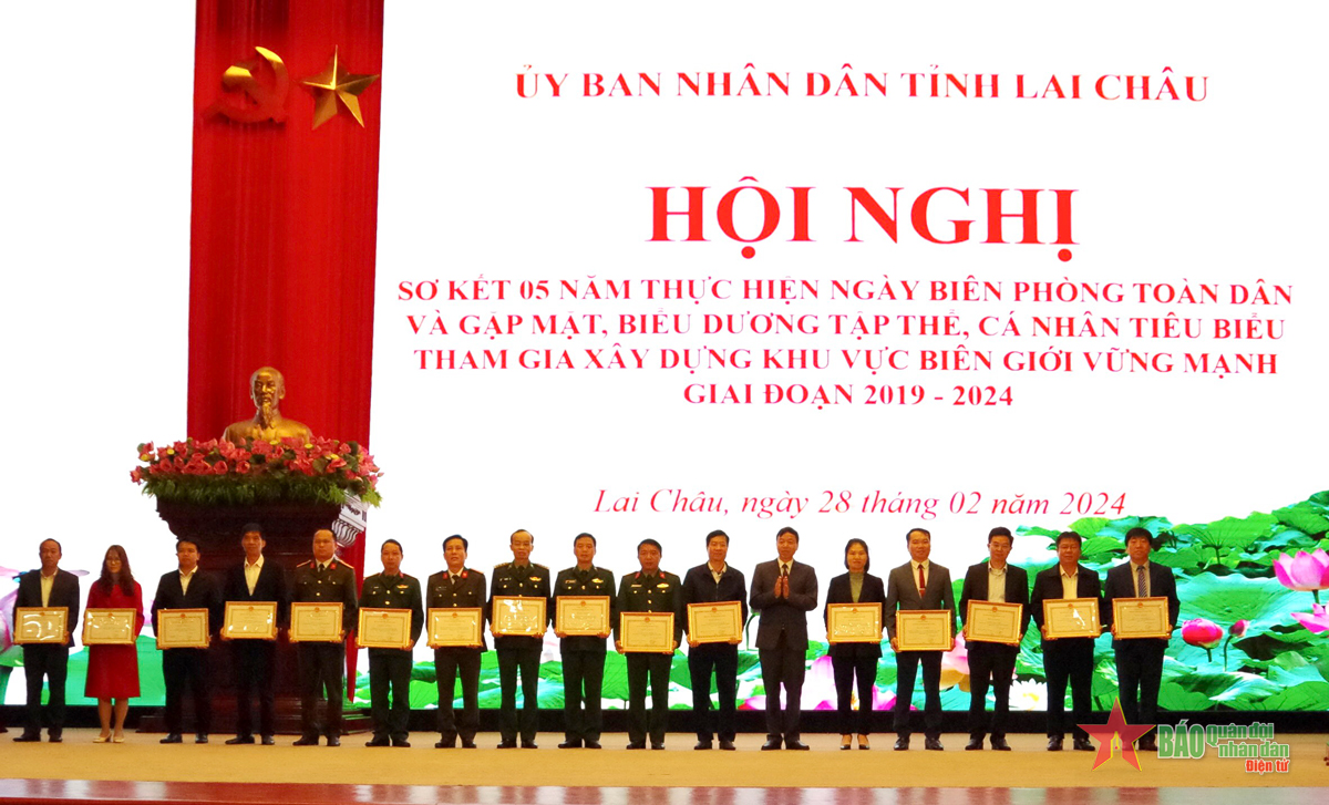 Lai Châu: Sơ kết 5 năm thực hiện Ngày Biên phòng toàn dân