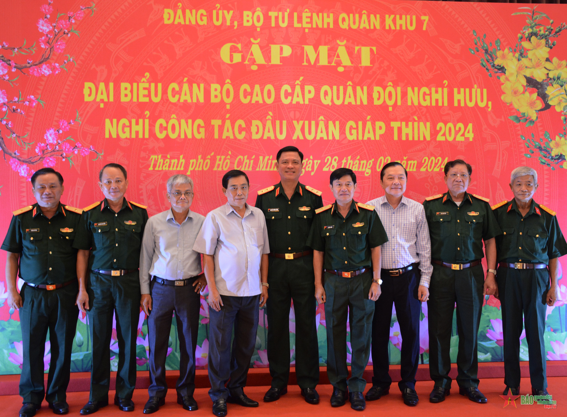 Đảng ủy, Bộ tư lệnh Quân khu 7 gặp mặt đại biểu cán bộ cao cấp Quân đội nghỉ hưu, nghỉ công tác