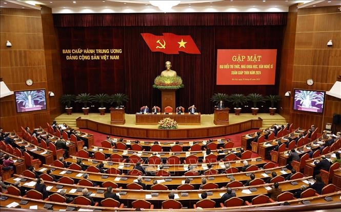 <a title="Báo Quân đội nhân dân | Tin tức quân đội, quốc phòng | Bảo vệ Tổ quốc" style="text-align:center;" href="https://www.qdnd.vn"><img src="https://file3.qdnd.vn/data/images/0/2021/08/11/linh/bannerv2.png" class="vllogo"></a>