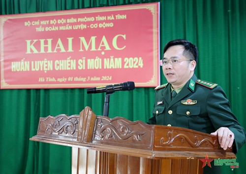 Bộ đội Biên phòng tỉnh Hà Tĩnh khai mạc huấn luyện chiến sĩ mới năm 2024

