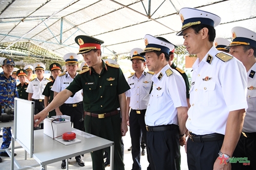 Trung tướng Nguyễn Trọng Bình dự Lễ ra quân huấn luyện tại Lữ đoàn 127 (Vùng 5 Hải quân)