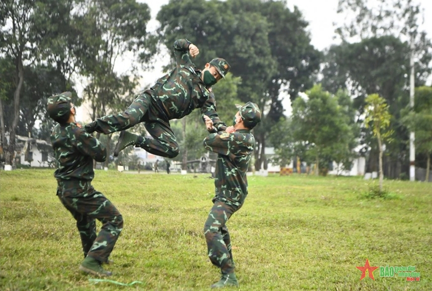 View - 	Đột phá huấn luyện của Bộ đội Đặc công