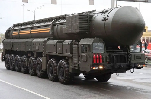 Quân sự thế giới hôm nay (2-3): Nga triển khai tên lửa đạn đạo RS-28 Sarmat nhắm tới Ukraine? 