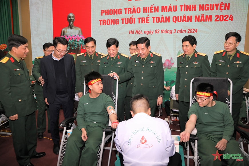 <a title="Báo Quân đội nhân dân | Tin tức quân đội, quốc phòng | Bảo vệ Tổ quốc" style="text-align:center;" href="https://www.qdnd.vn"><img src="https://file3.qdnd.vn/data/images/0/2021/08/11/linh/bannerv2.png" class="vllogo"></a>