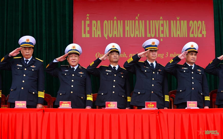 <a title="Báo Quân đội nhân dân | Tin tức quân đội, quốc phòng | Bảo vệ Tổ quốc" style="text-align:center;" data-cke-saved-href="https://www.qdnd.vn" href="https://www.qdnd.vn"><img data-cke-saved-src="https://file3.qdnd.vn/data/images/0/2021/08/11/linh/bannerv2.png" src="https://file3.qdnd.vn/data/images/0/2021/08/11/linh/bannerv2.png" class="vllogo"></a> <a title="Báo Quân đội nhân dân | Tin tức quân đội, quốc phòng | Bảo vệ Tổ quốc" style="text-align:center;" data-cke-saved-href="https://www.qdnd.vn" href="https://www.qdnd.vn"><img data-cke-saved-src="https://file3.qdnd.vn/data/images/0/2021/08/11/linh/bannerv2.png" src="https://file3.qdnd.vn/data/images/0/2021/08/11/linh/bannerv2.png" class="vllogo"></a>