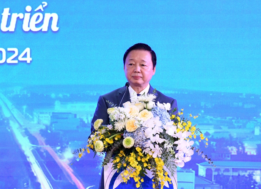 <a title='Báo Quân đội nhân dân | Tin tức quân đội, quốc phòng | Bảo vệ Tổ quốc' style='text-align:center;' href='https://www.qdnd.vn'><img src='https://file3.qdnd.vn/data/images/0/2021/08/11/linh/bannerv2.png' class='vllogo'></a>