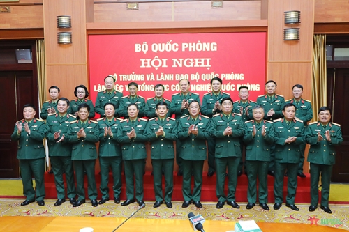 Đại tướng Phan Văn Giang: Nâng cao năng lực nghiên cứu, chế tạo vũ khí, trang bị mới 
