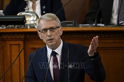View - 	Thủ tướng Bulgaria từ chức