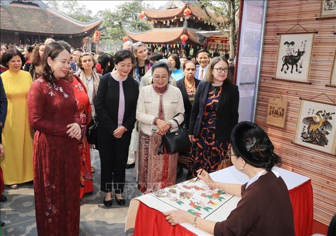 <a title='Báo Quân đội nhân dân | Tin tức quân đội, quốc phòng | Bảo vệ Tổ quốc' style='text-align:center;' href='https://www.qdnd.vn'><img src='https://file3.qdnd.vn/data/images/0/2021/08/11/linh/bannerv2.png' class='vllogo'></a>