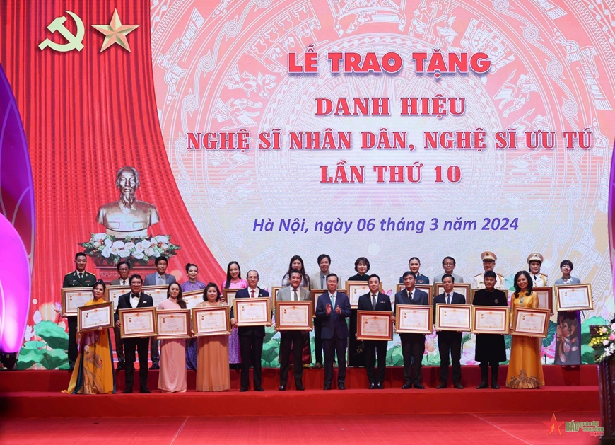 <a title='Báo Quân đội nhân dân | Tin tức quân đội, quốc phòng | Bảo vệ Tổ quốc' style='text-align:center;' href='https://www.qdnd.vn'><img src='https://file3.qdnd.vn/data/images/0/2021/08/11/linh/bannerv2.png' class='vllogo'></a>