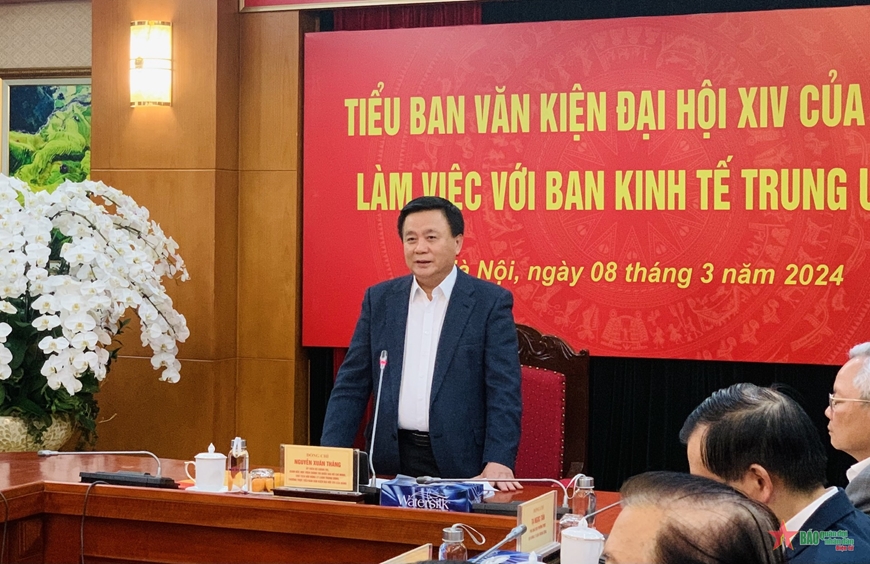<a title='Báo Quân đội nhân dân | Tin tức quân đội, quốc phòng | Bảo vệ Tổ quốc' style='text-align:center;' href='https://www.qdnd.vn'><img src='https://file3.qdnd.vn/data/images/0/2021/08/11/linh/bannerv2.png' class='vllogo'></a>