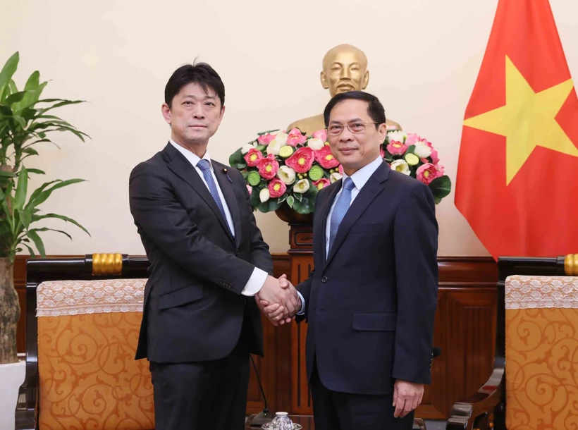 <a title="Báo Quân đội nhân dân | Tin tức quân đội, quốc phòng | Bảo vệ Tổ quốc" style="text-align:center;" href="https://www.qdnd.vn"><img src="https://file3.qdnd.vn/data/images/0/2021/08/11/linh/bannerv2.png" alt="Báo Quân đội nhân dân | Tin tức quân đội, quốc phòng | Bảo vệ Tổ quốc" class="vllogo"></a>