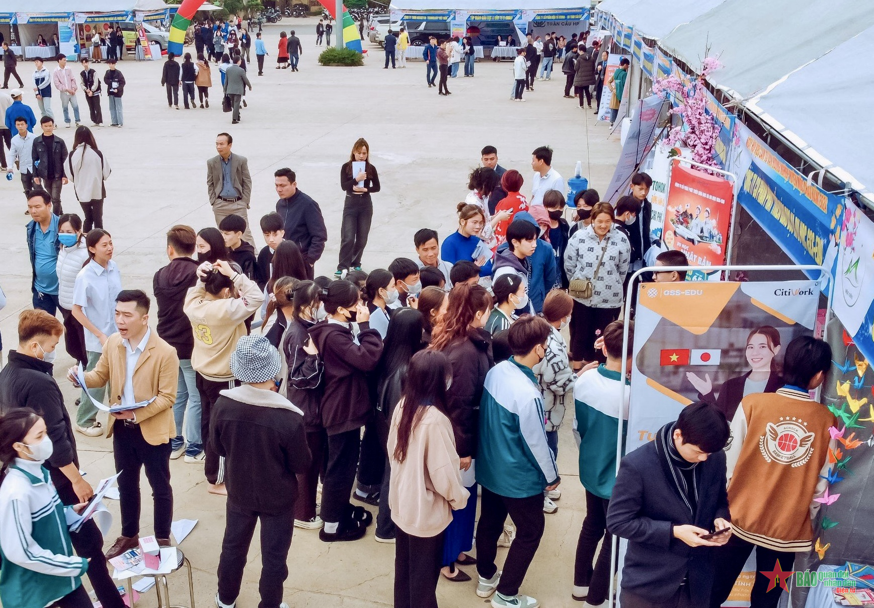 Huyện Mộc Châu (Sơn La) tổ chức ngày hội việc làm, tư vấn hướng nghiệp lần thứ 7