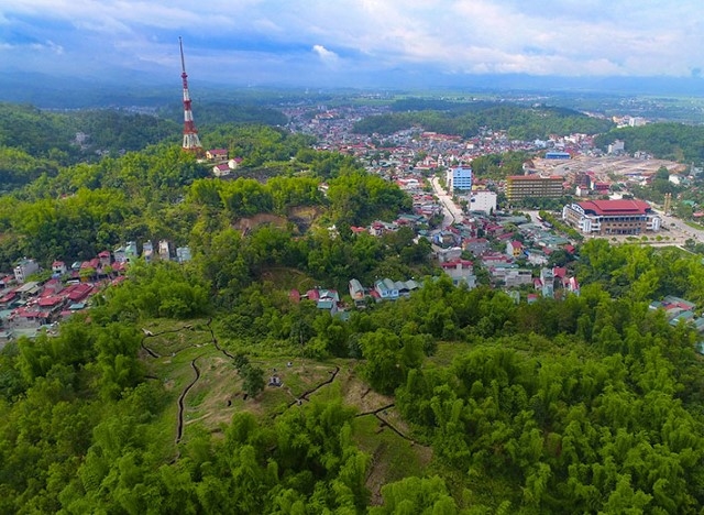 <a title="Báo Quân đội nhân dân | Tin tức quân đội, quốc phòng | Bảo vệ Tổ quốc" style="text-align:center;" href="https://www.qdnd.vn"><img src="https://file3.qdnd.vn/data/images/0/2021/08/11/linh/bannerv2.png" class="vllogo"></a>