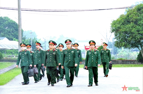 Đoàn công tác Bộ Tổng Tham mưu kiểm tra kết quả giáo dục, đào tạo tại Trường Quân sự Quân khu 1