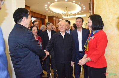 View - 	Bản tin thời sự tổng hợp tuần: Định hướng quan trọng cho công tác cán